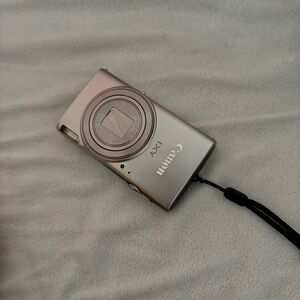 Canon PowerShot Sleek Silver Camera